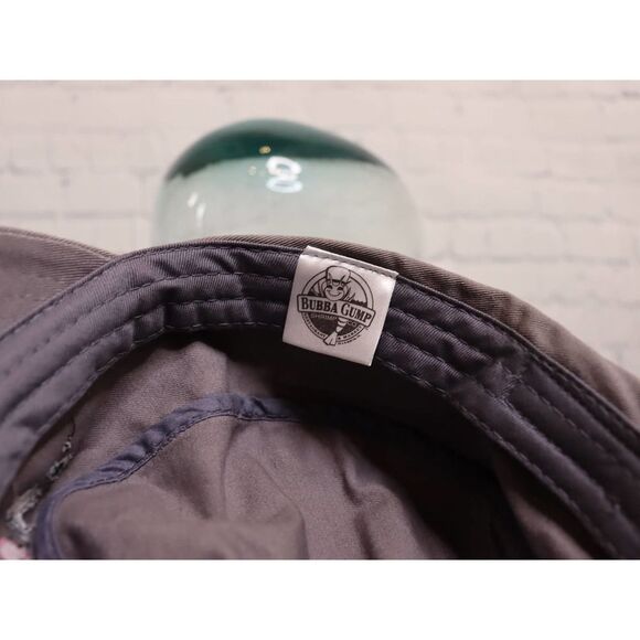 NWT Bubba Gump Women's Engineer Hat! - Picture 6 of 6